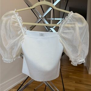 Aritzia Wilfred puff sleeve crop top ivory